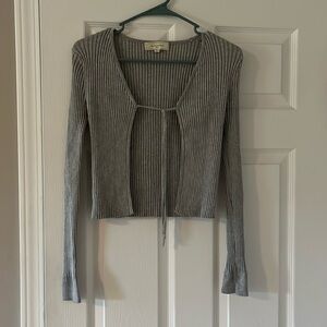 No comment front tied sweater